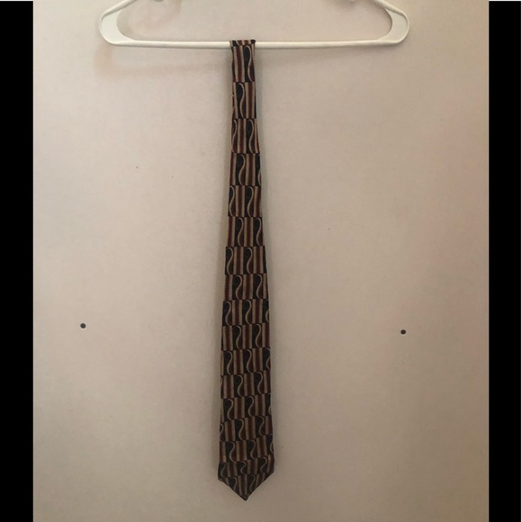 Tie - Picture 1 of 3